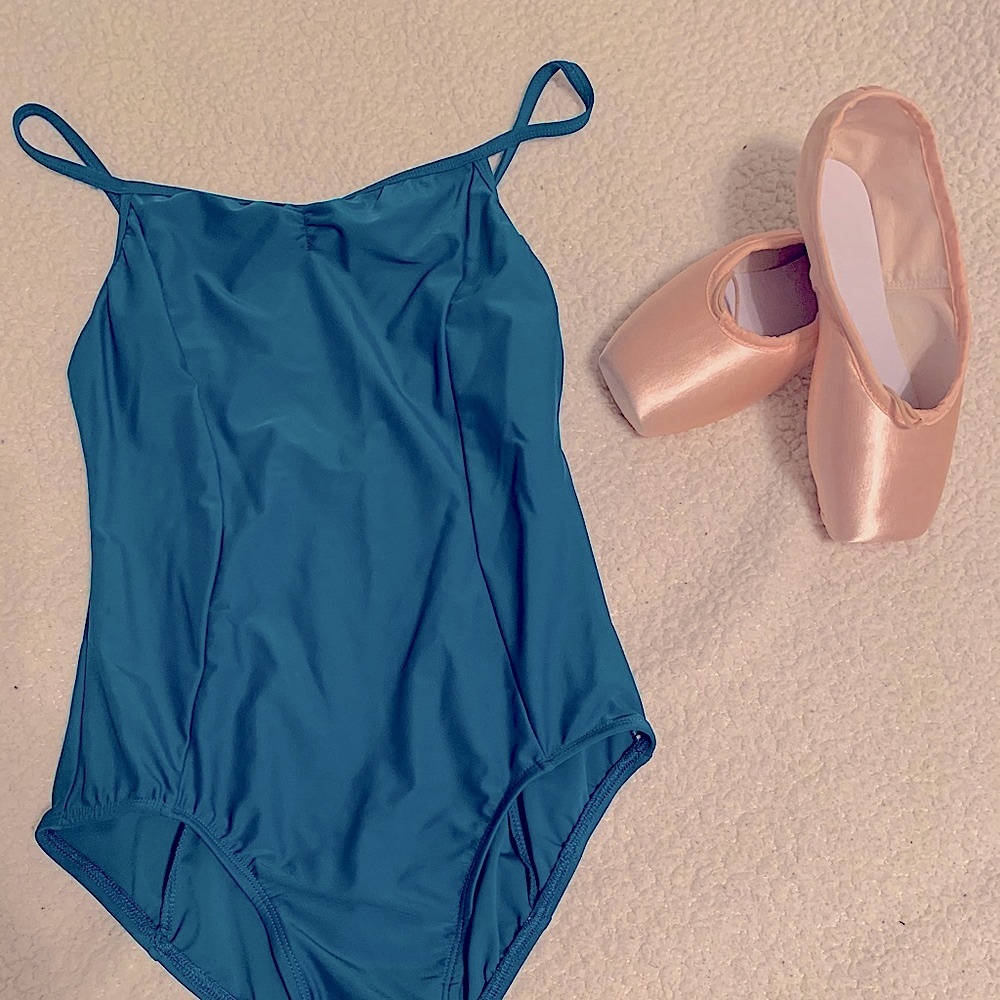 Teal dance leo that is basically brand new